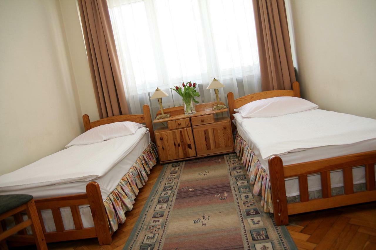 Hotel Ratuszowy Włocławek エクステリア 写真