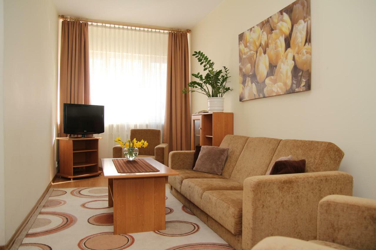 Hotel Ratuszowy Włocławek エクステリア 写真