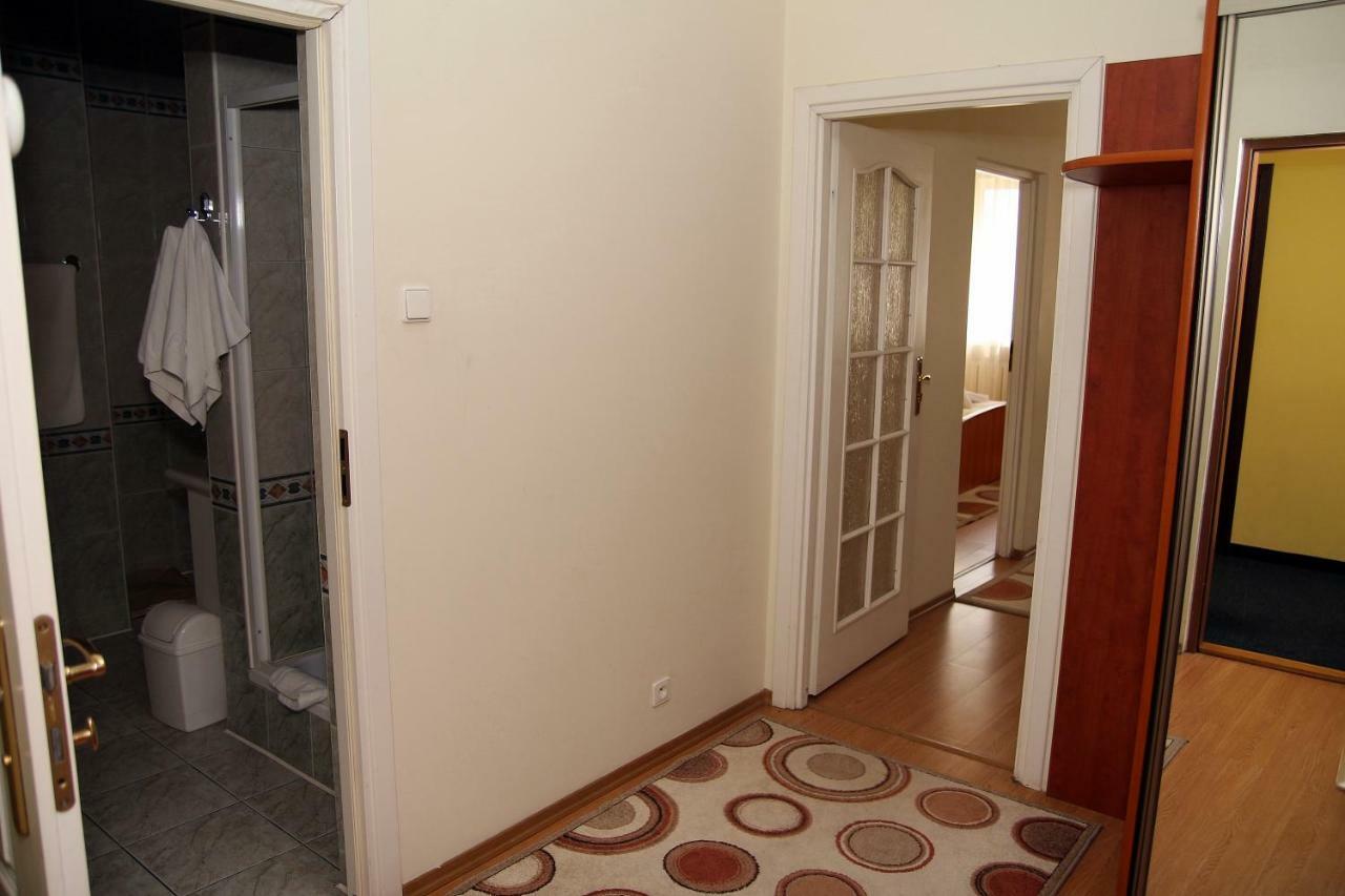 Hotel Ratuszowy Włocławek エクステリア 写真